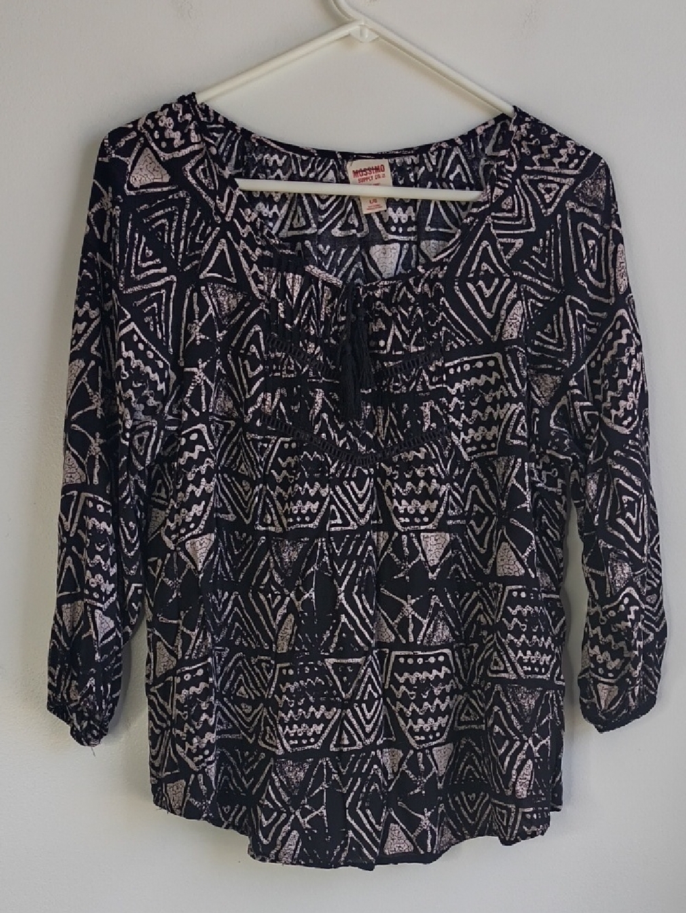 Mossimo Supply Co. Black & Cream Geometric Peasant Blouse